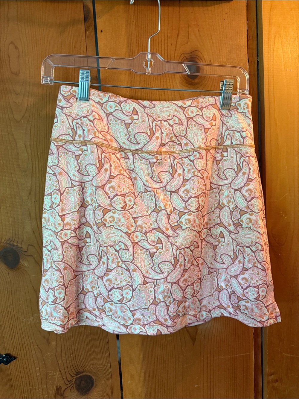 Kensie Pink, cream, and light mint green Paisley Mini Skort!